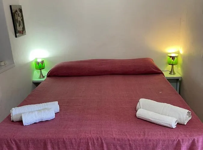 Hola * Vulcano (Isola)